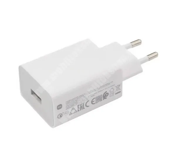  XIAOMI hálózati töltő 1 x USB-A aljzat, 22.5W, 10V / 2.25A, QC 3.0 gyorstöltés támogatás, Kábel nélkül, Fehér